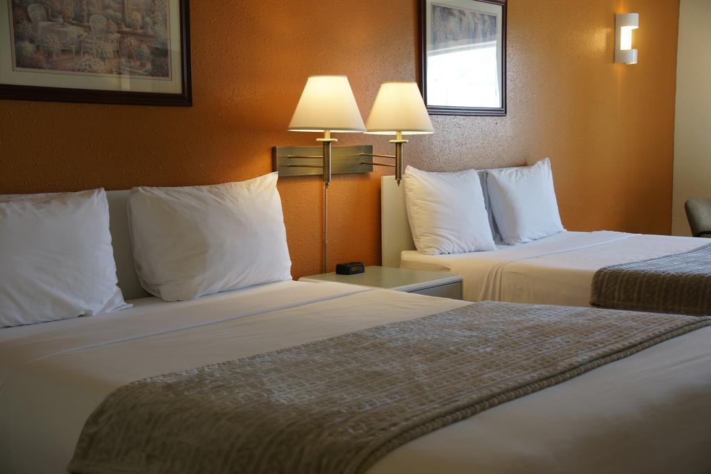 R&R Inn & Suites 3* Camrose